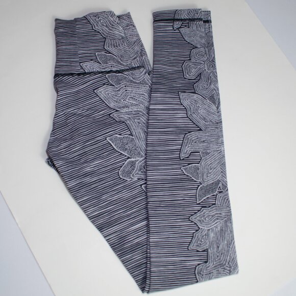 Lululemon Wunder Under Dottie Tribe - Picture 7 of 7